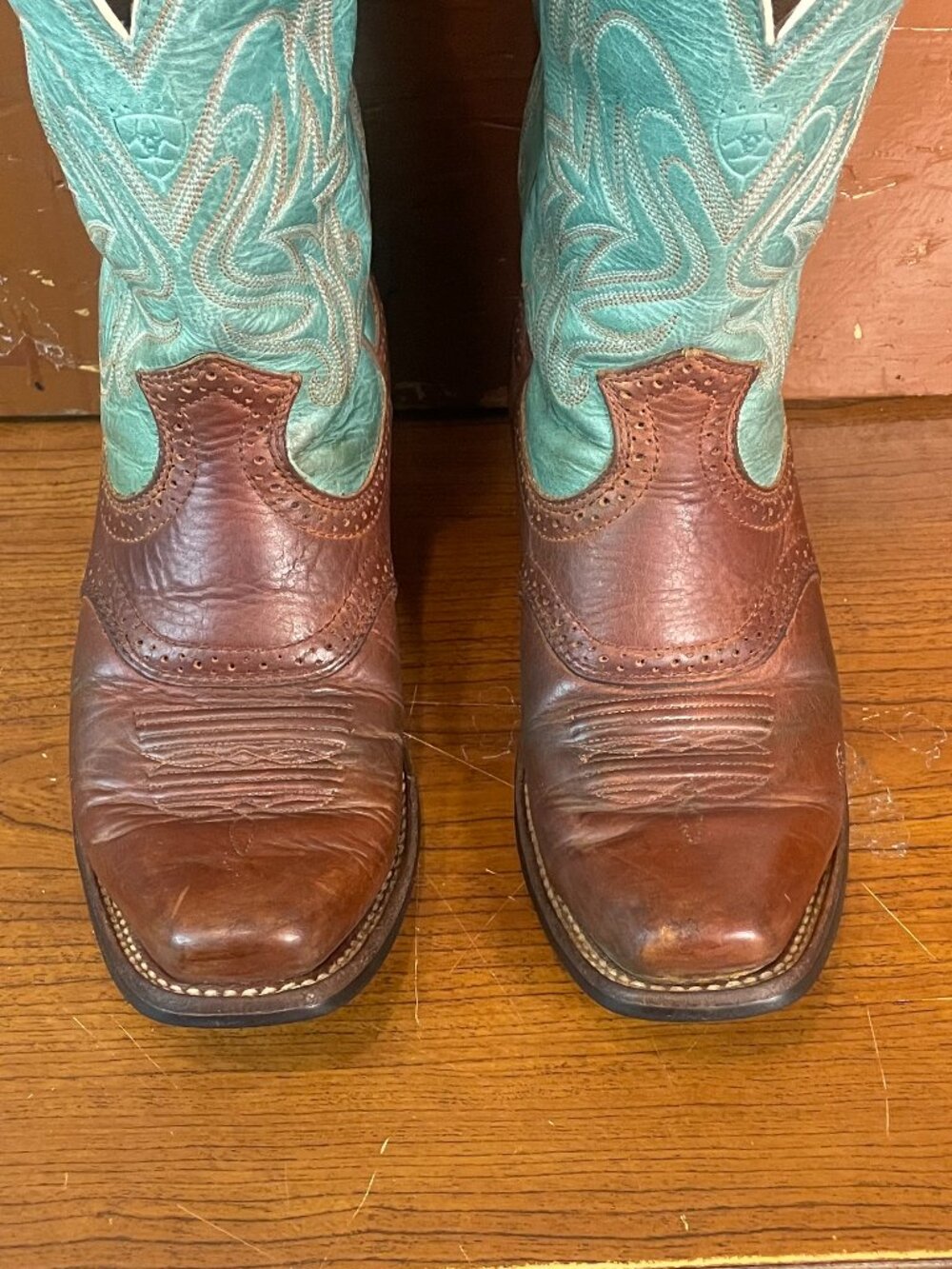 ARIAT Legend Women's 7 B Mint Green Square Toe Brown Leather Western Boots 15840 - Picture 9 of 9